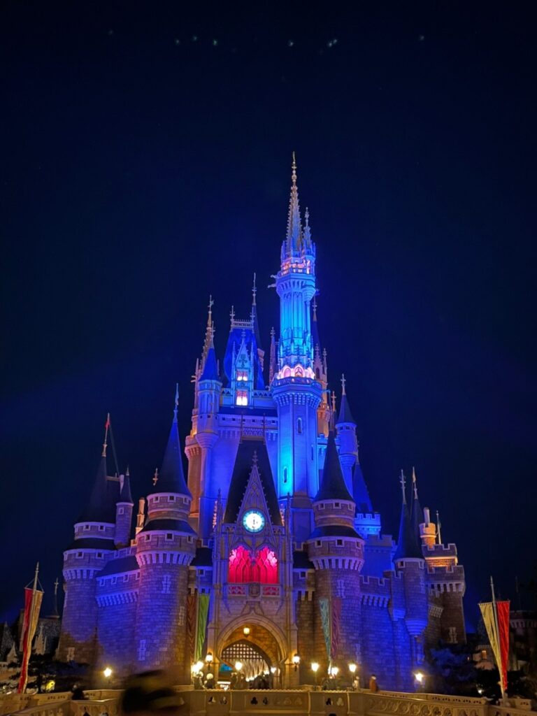 Cinderella Castle at Tokyo Disneyland under blue sky