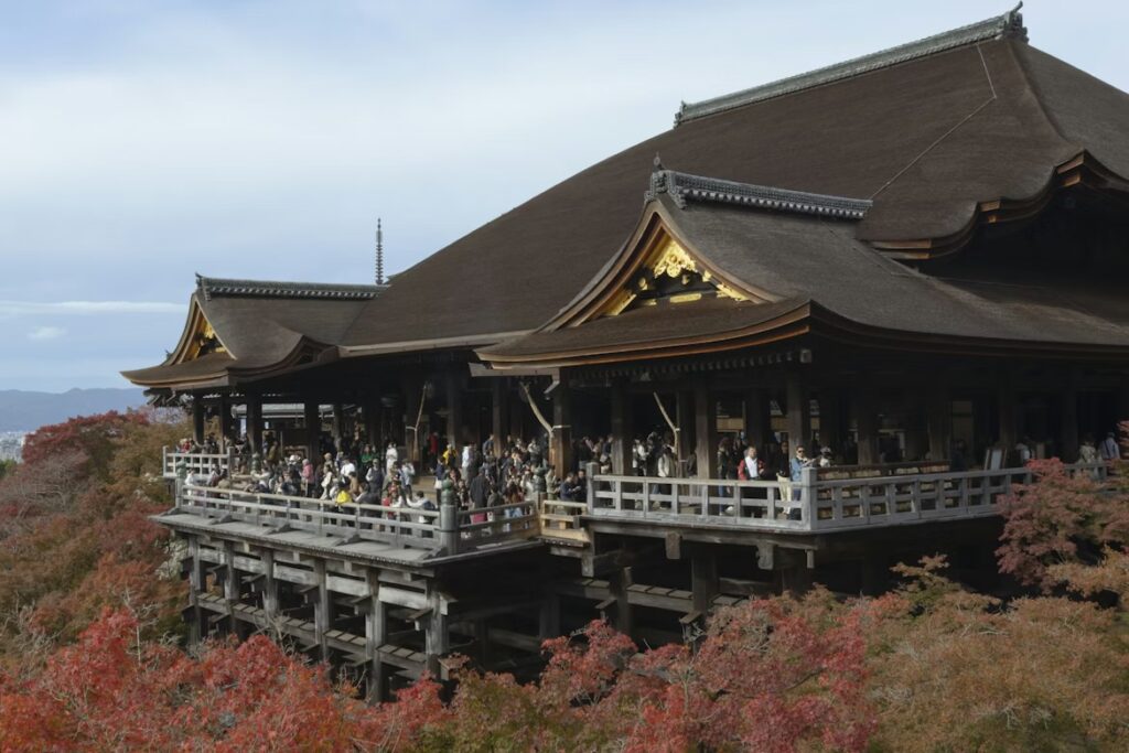 Kiyomizu-dera Stage